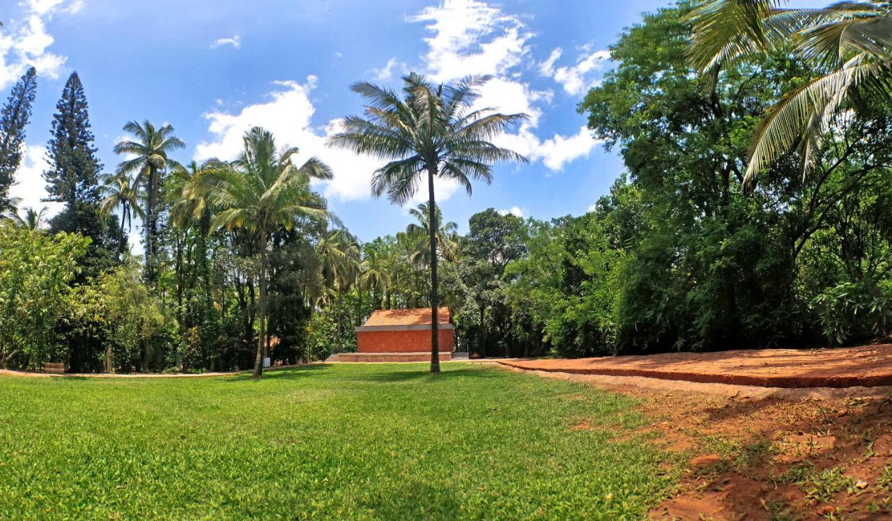 The Orchard Resort Belgaum Ngoại thất bức ảnh